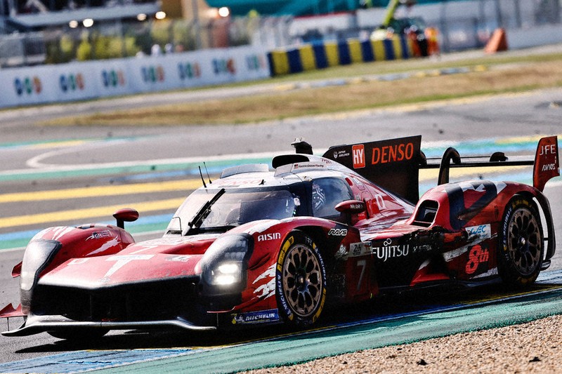 質問なるほドリ：自動車の耐久レースって？ 仏・ルマン24時間など 複数