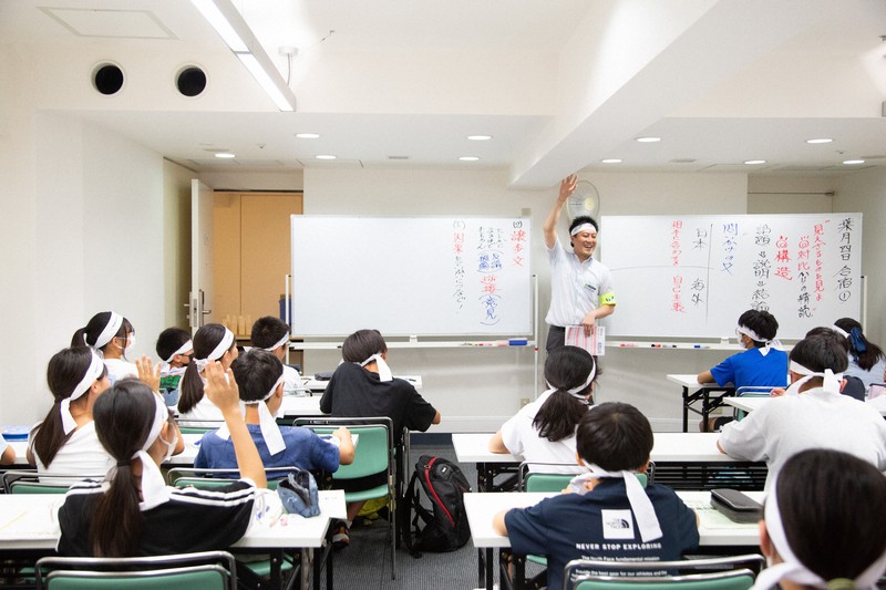 令和のリアル：中学受験の夏合宿「22泊23日」に賛否 効果は？ 参加どう