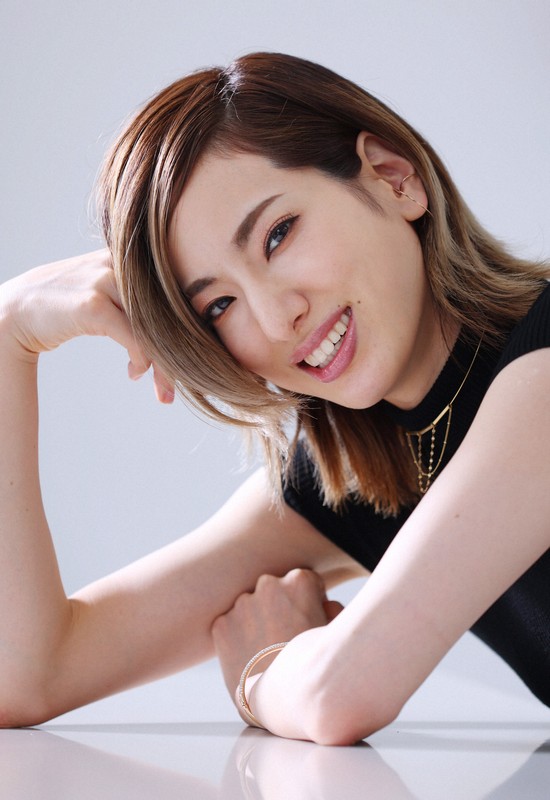 【新品未使用・未開封】宝塚　柚香光さん『DANCE  OLIMPIA』 main_danceolympia.jpg?impolicy