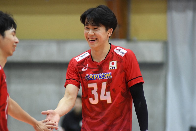 バレーボール(プロ選手が、使っていた 西山 大翔 | チーム・選手 | 大阪ブルテオン | パナソニック