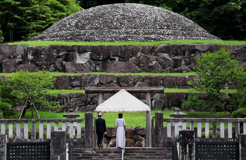 佳子さま武蔵野陵と武蔵野東陵を参拝 [写真特集1/4] | 毎日新聞