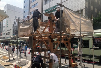 京の別業　毎日新聞社 京の別業 毎日新聞社 （京都新聞HD｢違法報酬19億円｣問題の隠れた