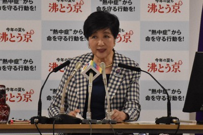 定例記者会見で質問に答える小池百合子知事＝東京都新宿区西新宿2の都庁で2025年7月11日午後2時16分、遠藤龍撮影