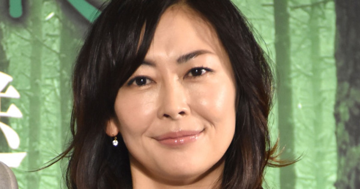 ORICON NEWS：「中山美穂オフィシャルストア」8・31に運用終了を