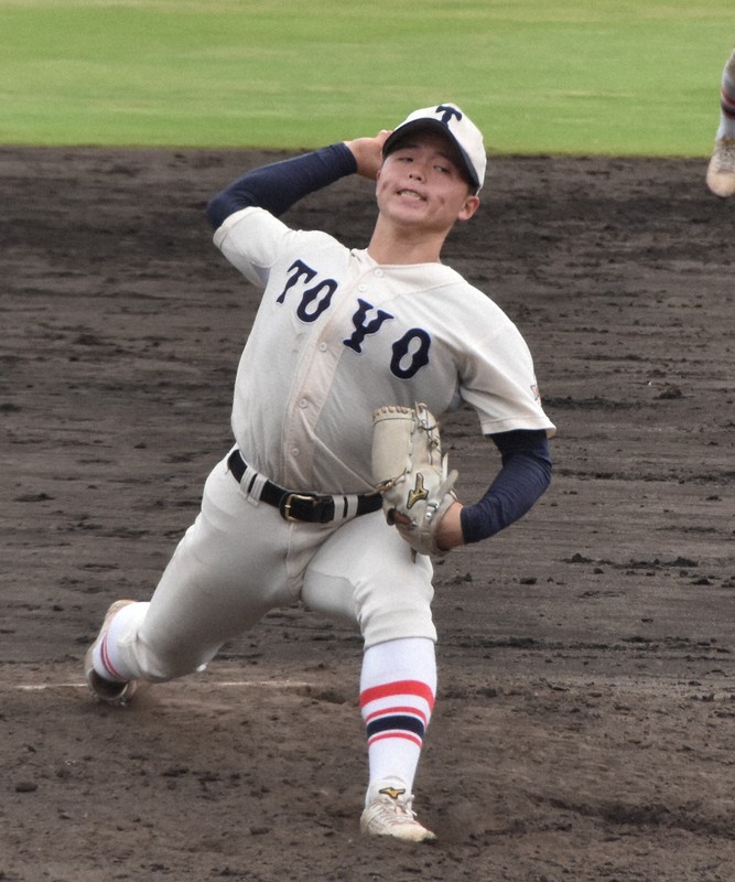 東洋大姫路高校野球部　アンダーアーマー製半袖ポロスタイル練習着 東洋大姫路高校 アンダーアーマー製半袖ポロスタイル練習着