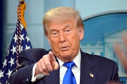 記者会見するトランプ米大統領＝ホワイトハウスで2025年6月27日、西田進一郎撮影