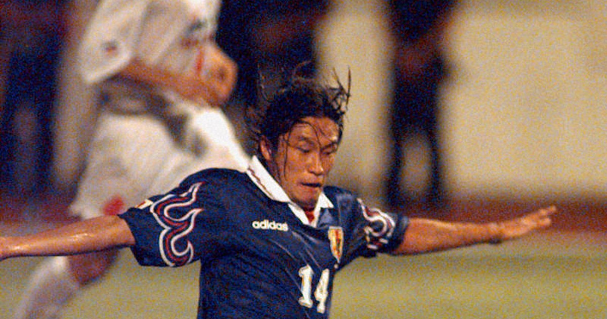 日本代表ユニホームフランスＷ杯予選 サイン入り岡野雅行 14 炎 ジョホールバル 日本代表ユニホームフランスW杯予選 サイン入り岡野雅行 14 炎