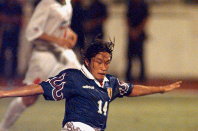 日本代表ユニホームフランスW杯予選 サイン入り岡野雅行 14 炎