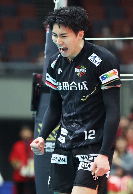 とにかく明るい水町泰杜 同僚、友人が驚かない「ユニバ二刀流」/下