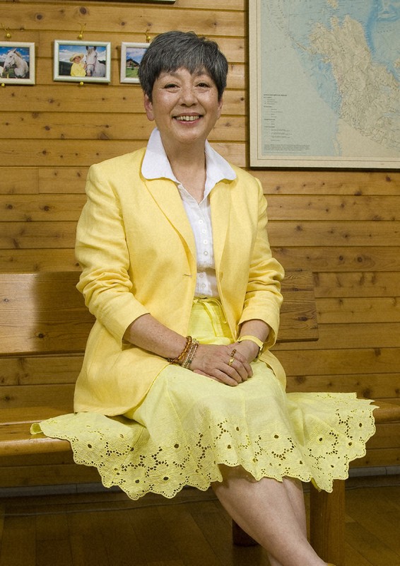 私だけの北極点　第１刷　和泉雅子　著者サイン本　昭和６０年　帯つき　やけ　微すれ 俳優・和泉雅子さん死去 日本人女性で初めて北極点到達｜全国の