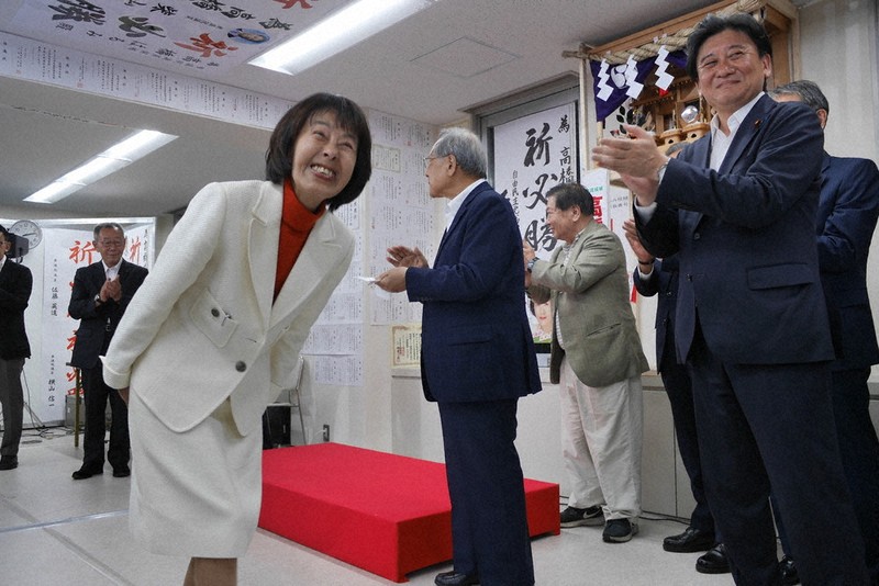 参院選2025：自民2議席死守 立憲は1議席維持 ／北海道 | 毎日新聞
