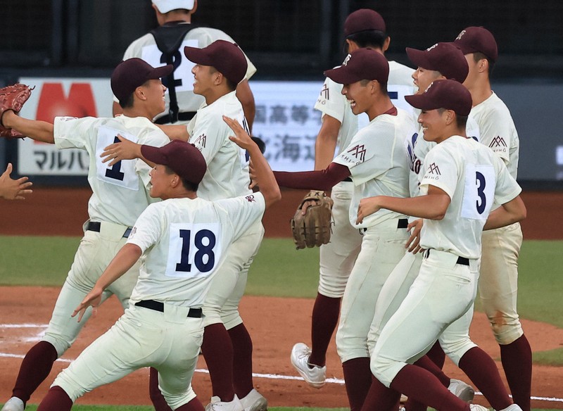 旭川志峯が3年ぶり11回目の甲子園へ 校名変更後初 北北海道大会 | 毎日新聞