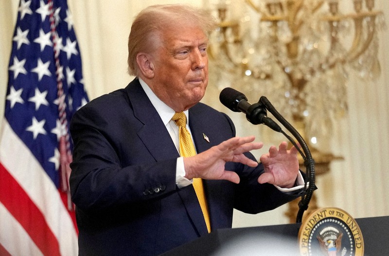 トランプ政権：トランプ氏が「脅迫」も 値上げ阻止に米躍起 忍び寄る