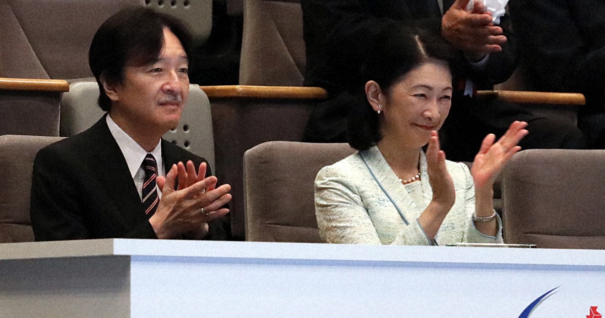 秋篠宮ご夫妻が広島でインターハイ開会式に出席　高校生とも交流
