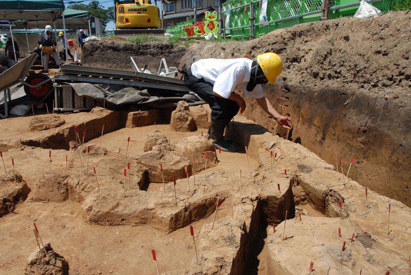 島根で旧石器時代の石器製作跡を発見 約3万年前の地層から出土 | 毎日新聞