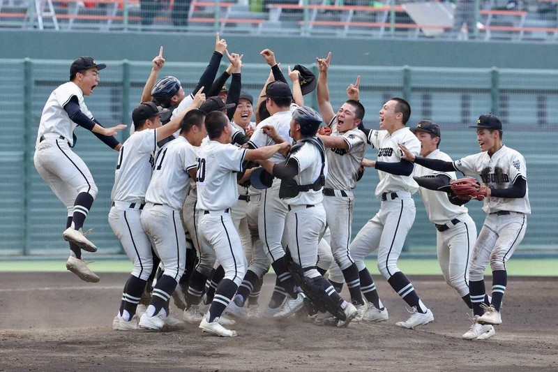 高校野球】名門・松商学園が4年ぶり38度目の聖地へ 7試合わずか3
