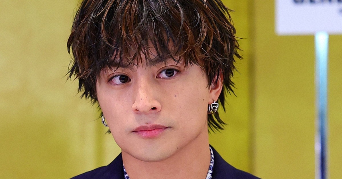 白濱亜嵐 スーツケースに「知らずに貼ってた」ステッカーは実は