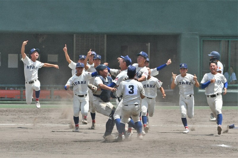 全国高校野球 滋賀大会 決勝 綾羽、念願の聖地へ 春夏通じ初 滋賀学園