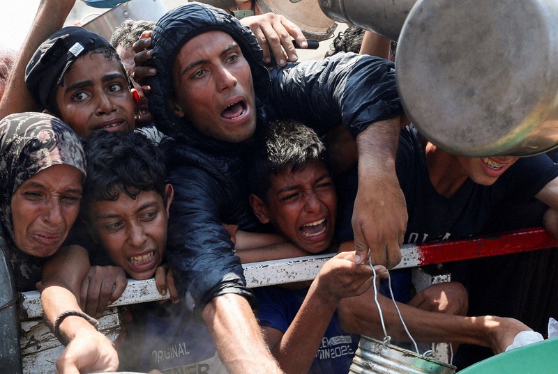 イスラエル、ガザの3地域で一時戦闘停止 餓死者続出など人道危機