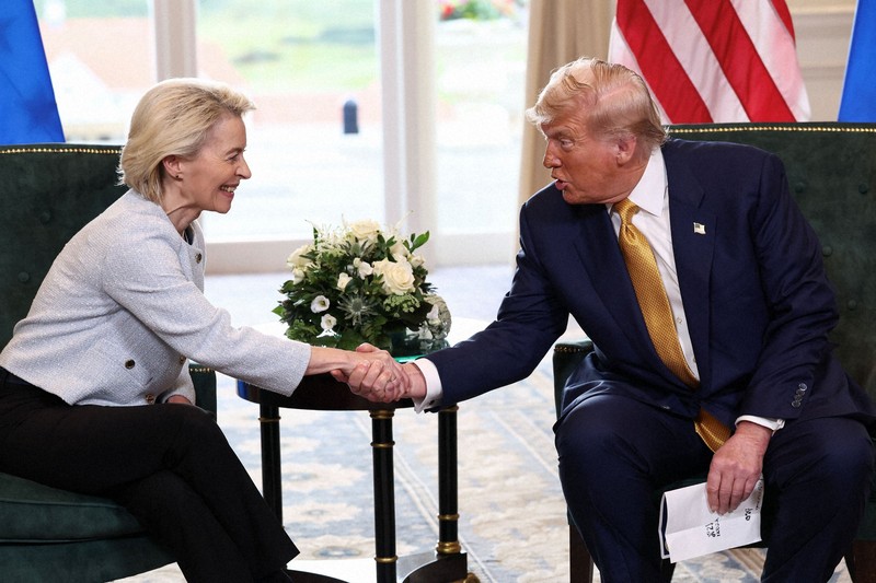 米EU関税合意、自動車含め15％ トランプ氏「史上最大の取引」 | 毎日新聞