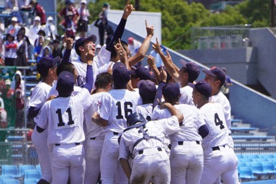 全国高校野球 静岡大会 聖隷 初の夢切符 高部完投1失点 心一つに 勝ち