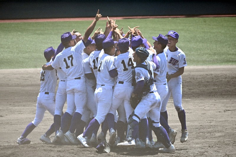 【高校野球】球人―奈良県高等学校野球史― 球人 奈良県高等学校野球史 / 古本、中古本、古書籍の通販は「日本の