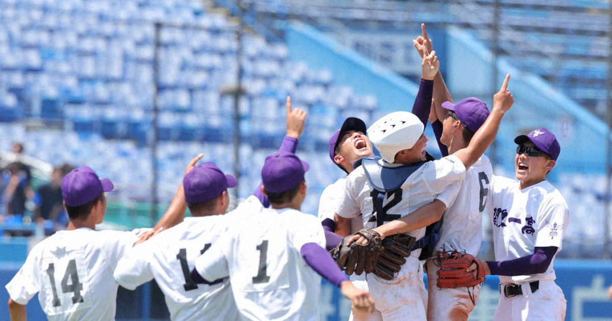 全国高校野球 東東京大会 関東一、2年連続V 岩倉を逆転、流れ
