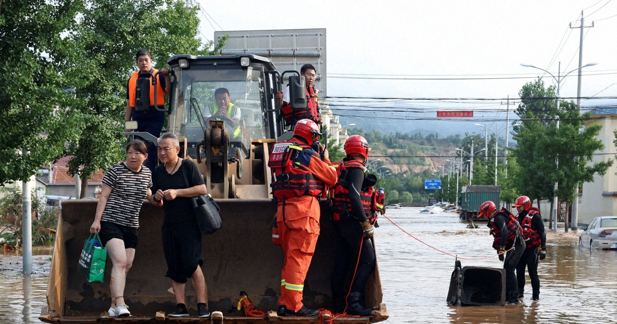 北京で豪雨続き30人死亡 8万人超が避難、停電も 新華社報道 | 毎日新聞