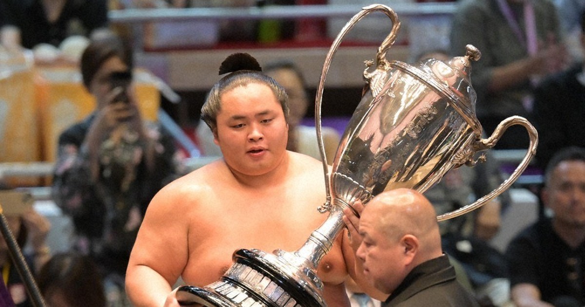 6さいからのニュース：琴勝峰ぜきが、はつゆうしょう | 毎日新聞