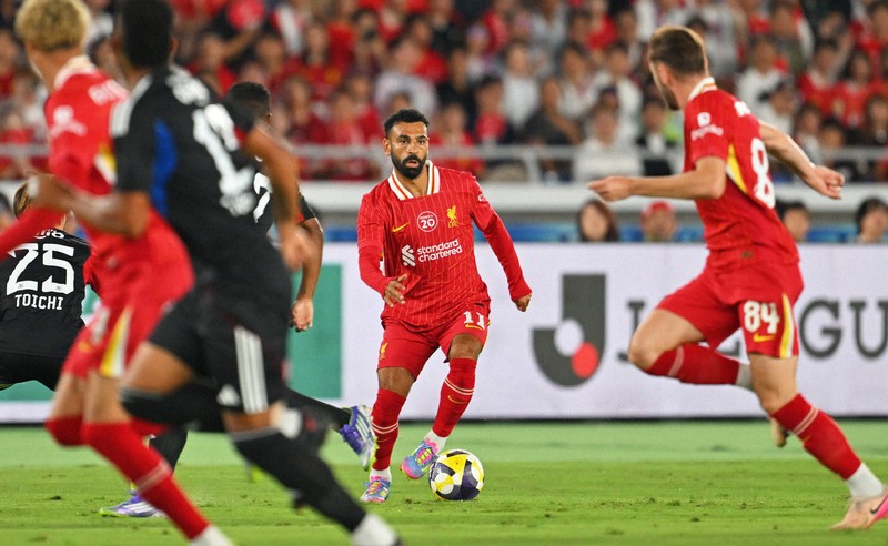 サッカー親善試合 横浜マ－リバプール [写真特集1/15] | 毎日新聞