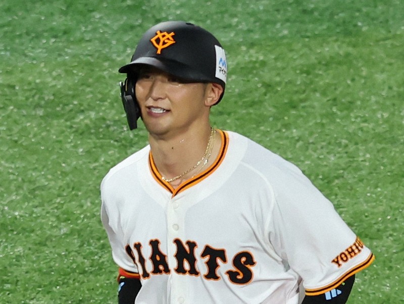 巨人・吉川尚輝はベンチスタート 中日戦前球場入りもアップから