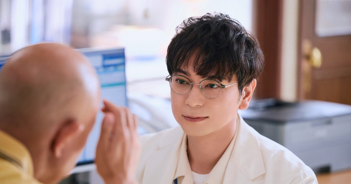 毎日新聞のニュース記事「松本潤が好演「総合診療医」とは 第一人者が語る「存在を世に知らせたい」松本の言葉に「震えた」」の画像