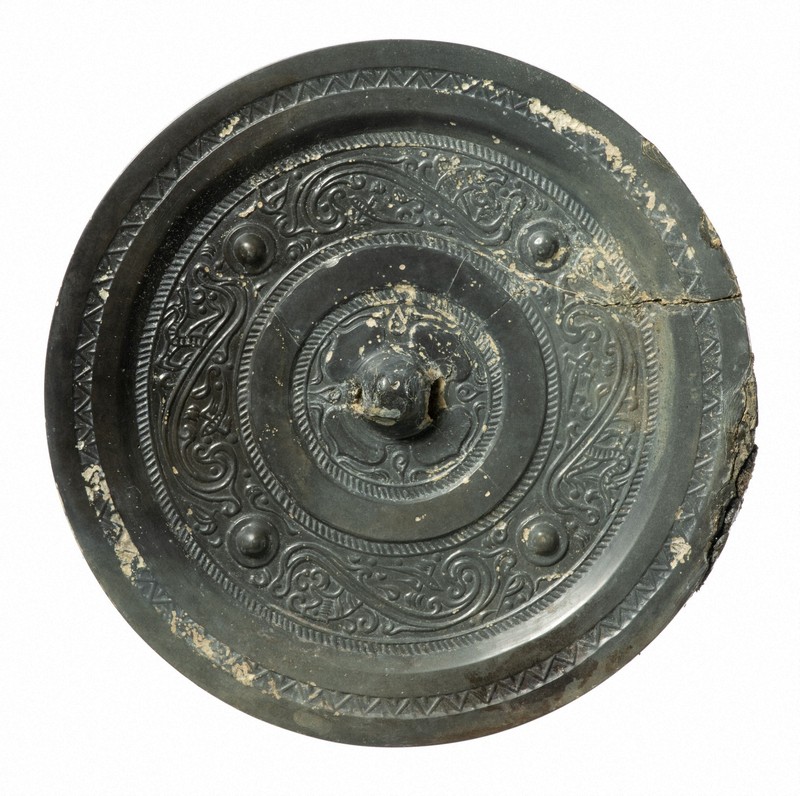 古代青銅鏡 出土鏡 奇跡の一致」二つの青銅鏡 サマルカンドと富雄丸山、交流展で