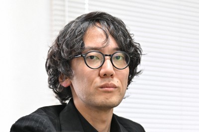 斎藤幸平・東京大准教授＝三浦研吾撮影