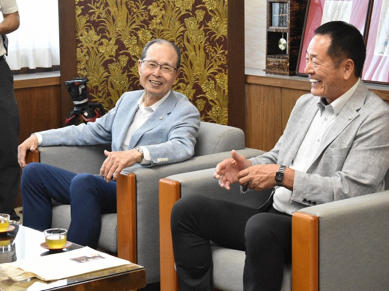 世界の子供たちが野球で交流 王貞治さんら盛り上げ 秋田で大会 | 毎日新聞