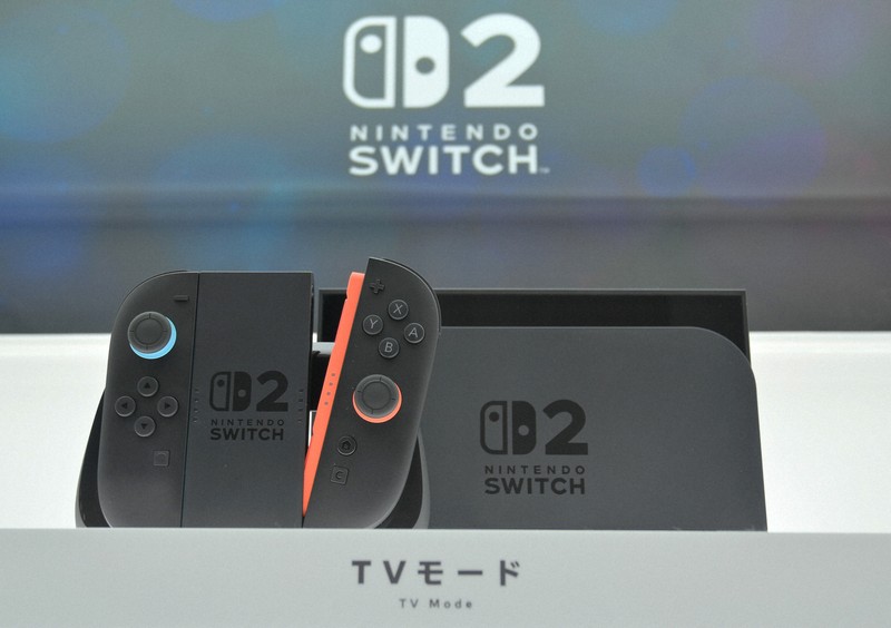 Nintendo Switch コメント欄で面白いこと言えた人に定価で売ります Switch 2 は任天堂の英国最大のローンチだけど、PS5 や Xbox