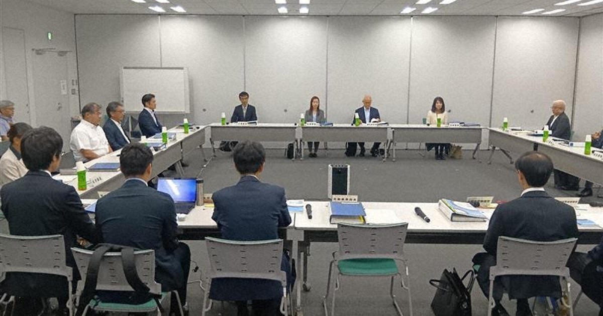 毎日新聞のニュース記事「＜1分で解説＞最低賃金引き上げなるか 4日に審議再開 なぜ難航？」の画像