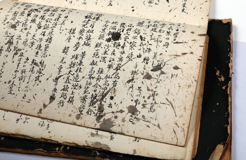 爆風で飛散したガラス片で失明 反核の哲学者が便箋に記した8月6日
