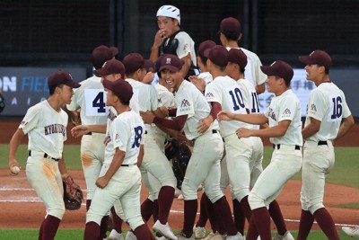 どん底から聖地へ 旭川志峯を再起させた監督の「格言」 夏の どん底から聖地へ 旭川志峯を再起させた監督の「格言」 夏の
