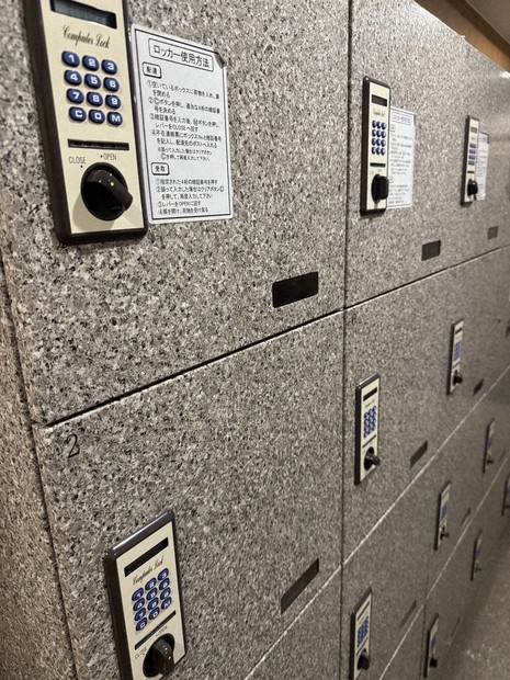 不在票の暗証番号悪用、宅配ボックスごと盗難も 狙われる置き配 | 毎日新聞