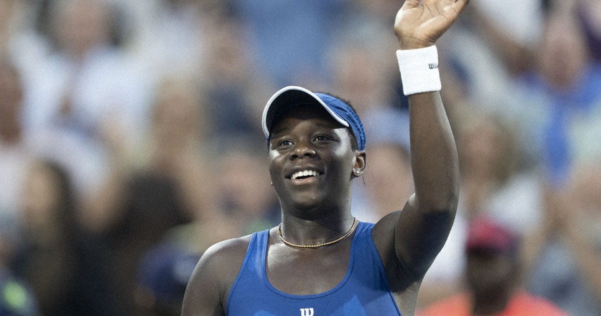 Tennis: Canadian teenager Victoria Mboko upsets top-seeded Coco Gauff to reach Montreal quarterfinals