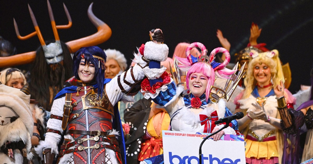 US team clad in game characters wins World Cosplay Summit in Japan