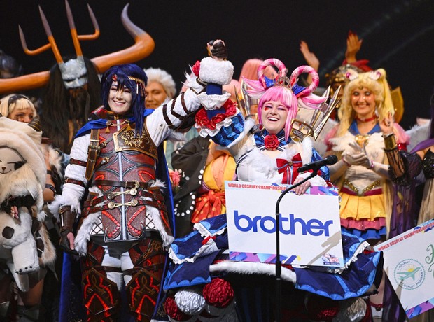 ミュージシャン MULTI MARINE WORLD COSPLAY SUMMIT 2025 US team clad in game characters wins World Cosplay Summit in