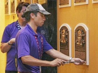 イチロー シアトル・マリナーズ 　殿堂　フォトプラーク 8/10球場配布品 イチロー MLB殿堂入り プラーク 盾 マリナーズ