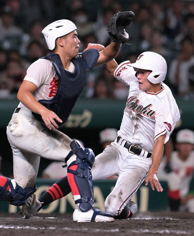 Japan HS baseball tourney kicking off with 1st-ever night opening game ...