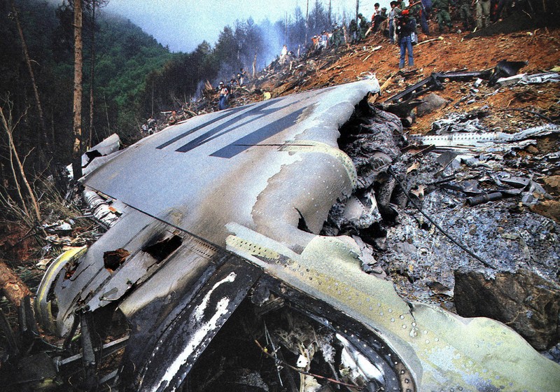 ♦日航ジャンボ機墜落事件❄️関連誌全５冊⭐御巣鷹山⭐事故調⭐ボイスレコーダー しらべてみたら】日航機墜落事故から37年 ボイスレコーダーに残された