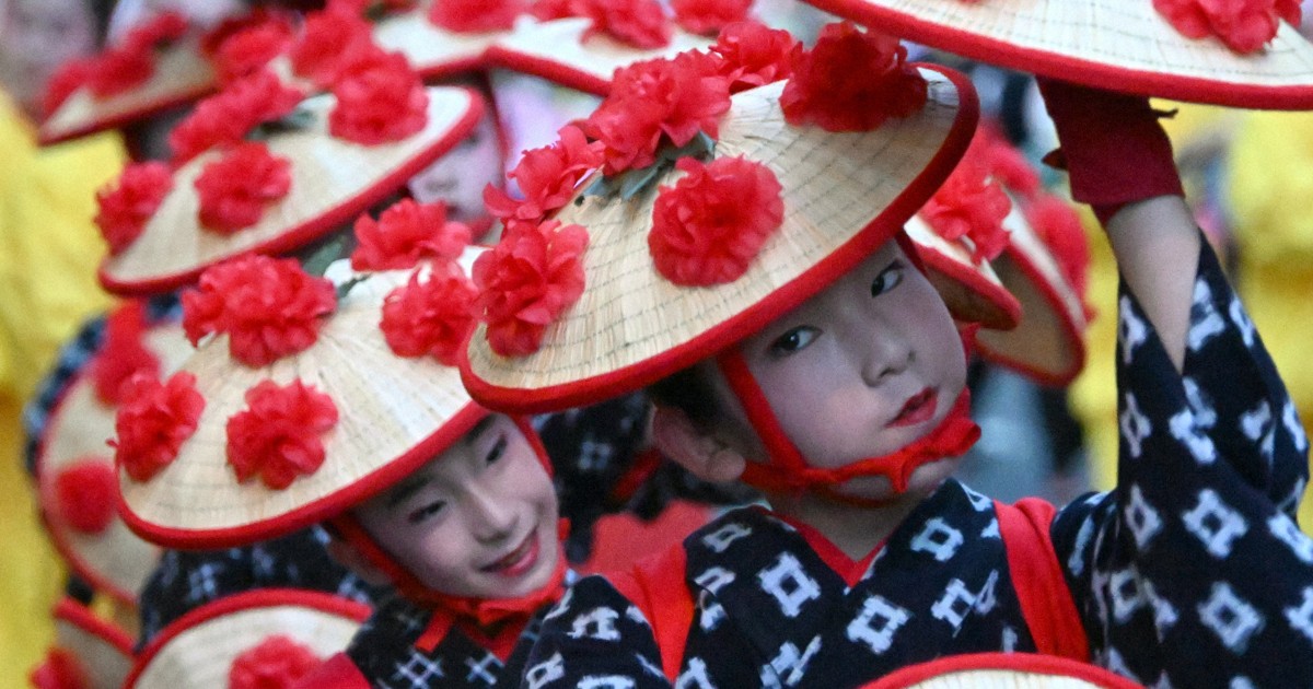 山形花笠まつり始まる 1万400人の踊り手 初の熱中症対策も [写真特集3