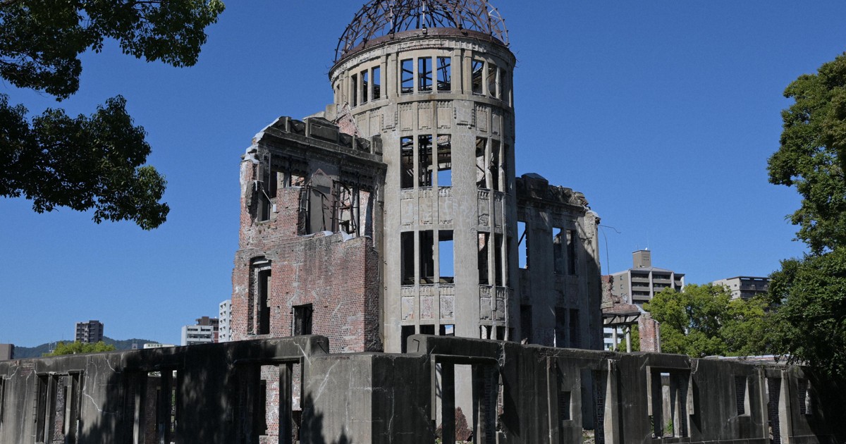 News in Easy English: More A-bomb survivors send their stories to memorial halls