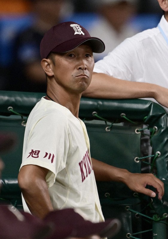 持っているものは相手が上」 旭川志峯監督が脱帽 夏の甲子園 | 毎日新聞