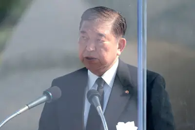 平和記念式典であいさつする石破茂首相=広島市中区で2025年8月6日午前8時35分、中川祐一撮影